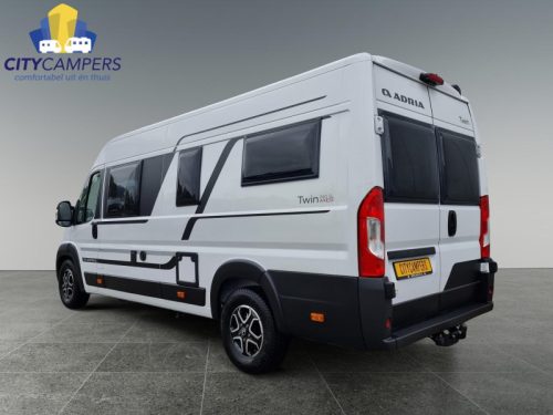 Adria Twin Axess ADRIA TWIN 640SL Axe photo: 1