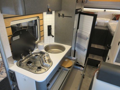 Hymer ML-T 580 4X4 Cross Trail + XXL bed photo: 11