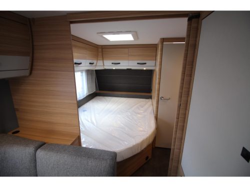 Dethleffs Camper 560 FMK Summer Edition + Klimaanlage! Foto: 7