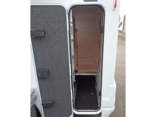 Weinsberg Xcursion 500 LT MOTORHOME RENTAL OFFER photo: 7