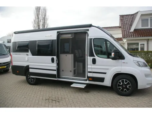 Adria Supreme 640 SLB Single beds, panorama. photo: 6