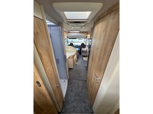 Frankia Platin 8400 QD Mercedes Automatic 190HP photo: 14