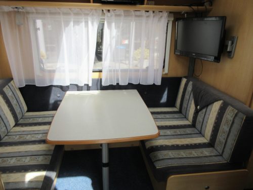 Dethleffs Camper 440 DB QUERBETT UND MOVER Foto: 6