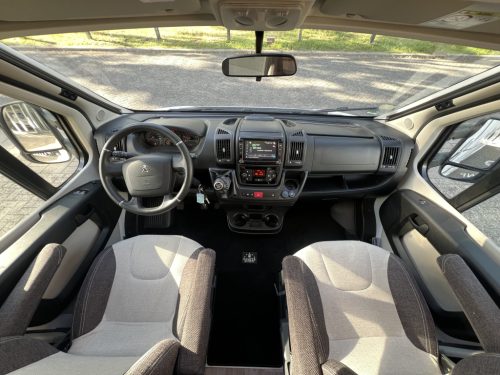 Weinsberg CaraCompact 600 MEG EINZELBETTEN BEARLOCK MAXFANN Foto: 16