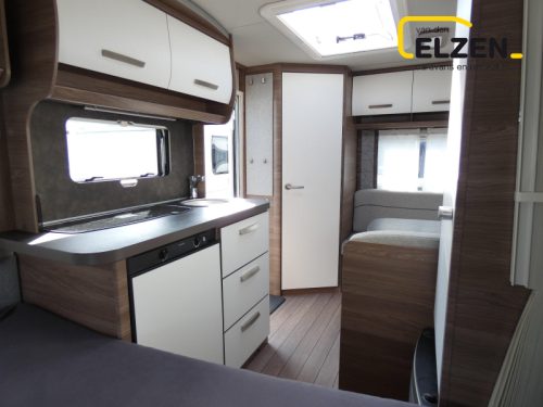 Knaus Sport Silver Selection 400 QD Mover, awning, bike rack. photo: 14