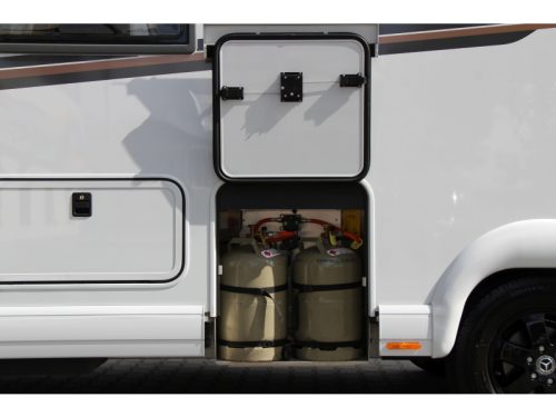 Carthago C-Tourer I Single beds + Pull-down bed photo: 16