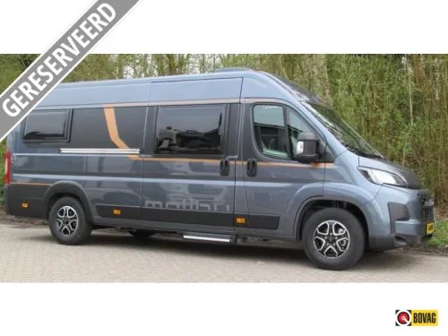 Malibu Diversity Coupe 640 LE K Single Beds, Automatic photo: 0