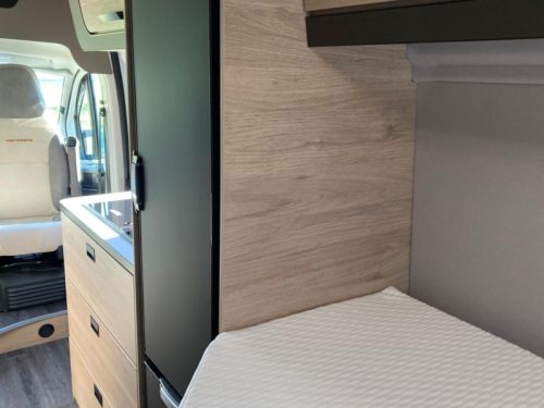 Weinsberg CaraBus 630 ME Fire Edition  photo: 18