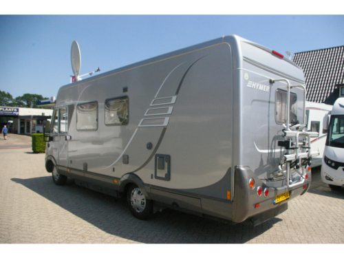 Hymer B 654 French bed, Automatic, Air conditioning photo: 5