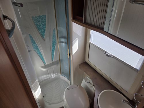 Chausson Welcome 85 Fiat 130 PS 2008 NL Auto Foto: 18