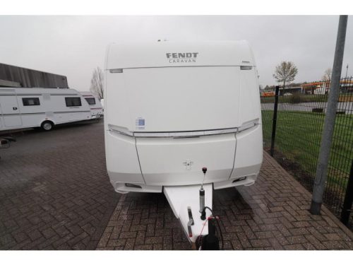 Fendt Apero 465 SFB French bed /Thule awning photo: 1