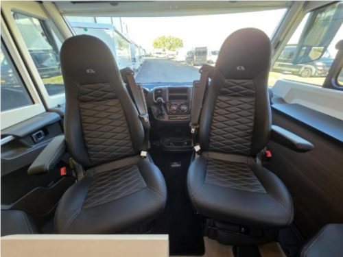 Adria Sonic Supreme 700 DL Foto: 8