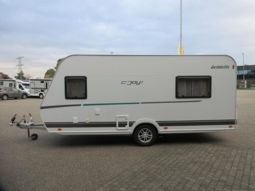 Dethleffs C'Joy Active 460 LE WITH MOVER AND AWNING photo: 22