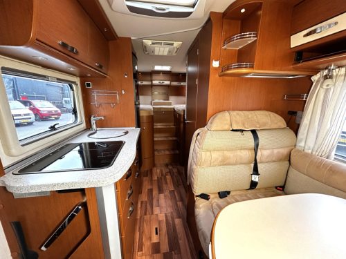 Autocaravana Hymer B 578 Camas individuales/Cama elevable/2012 foto: 7