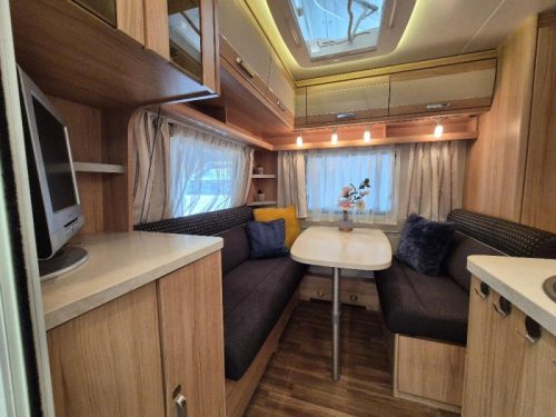 Wilk Vida 420 FD mover,deeltent,top staat  foto: 1