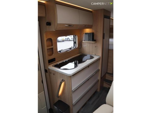 LMC Cruiser T662 140hp Automatic | Lithium | Single beds | Inverter | Bicycle carrier | LPG system | Solar panel | 6.99M | Bearlo photo: 12