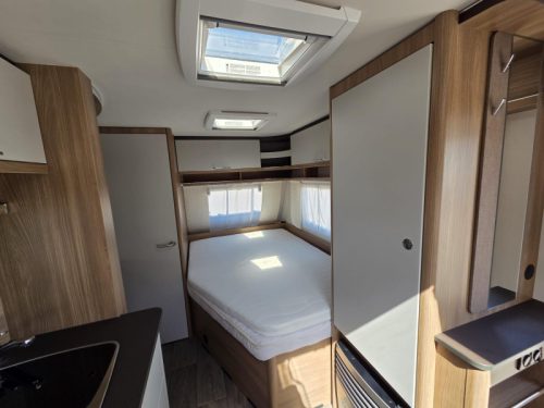 B&uuml;rstner Premio 450 TS +BOVAG2025/Awning/Mover  photo: 15