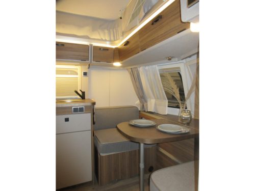 Eriba Touring 310 Schmal, leicht, dennoch ger&auml;umig! Foto: 15