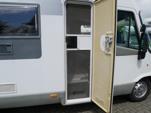 Fiat Knaus Travel Liner, A-class, French bed, Pop-top roof!! photo: 19