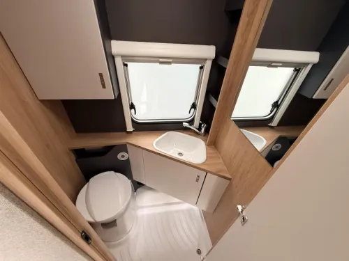 Knaus Sport 500 QDK Etagenbetten Foto: 7