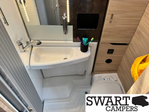 Knaus Van TI Plus 650 MEG Platinum Selection photo: 14