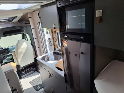 Hymer ML-T 580 4X4 CROSSTRAIL-925KM 5-2026! photo: 3