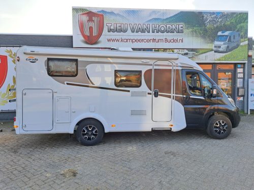 Carado Capron 337 Zenec Nav Airco,Bearlock photo: 1