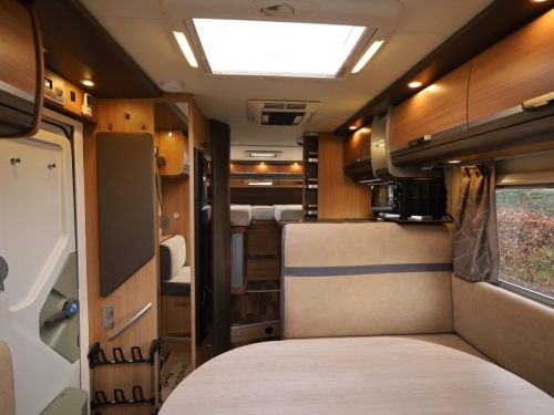 Knaus Sky TI 700 MEG full air suspension photo: 2