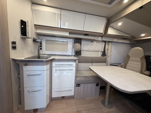 Rapido Distinction 96 I HPC Levelsysteem  foto: 11