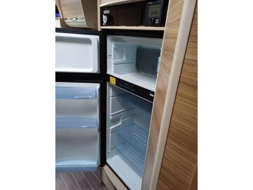 Adria Matrix M 670 SL TOP maintained motorhome photo: 11
