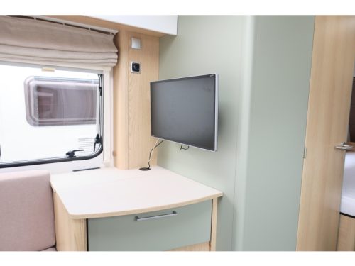 LMC Style 460 E MOVER+CASSETTEL.+FIETSEND photo: 11