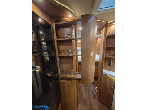 Carthago Chic C-line I 5.0 QB * Full options * Queen bed* NAP photo: 17