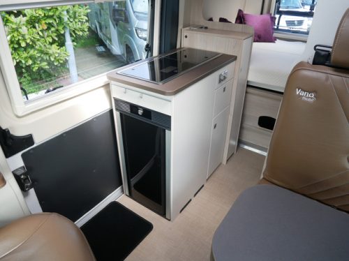 B&uuml;rstner Campeo C540, Camper van de 5,40 metros, &iexcl;&iexcl;cama transversal!! foto: 11