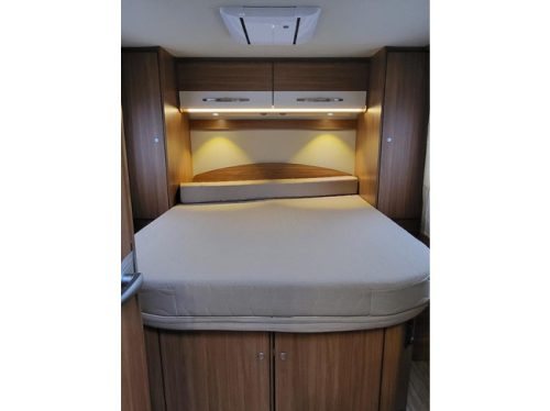 Carado T449 French bed + Pop-top roof photo: 18