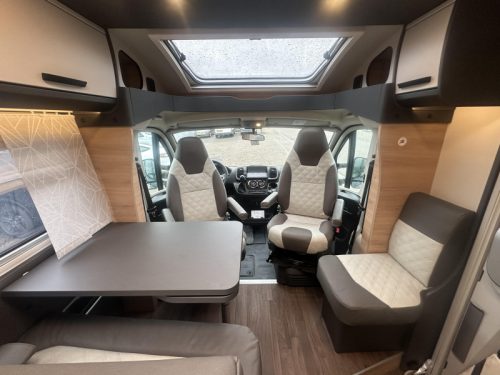 Knaus L!ve Ti 650 MEG Unique low single beds photo: 6