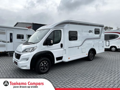 Laika Compact V 9 Single beds/6.60m/2021 photo: 0