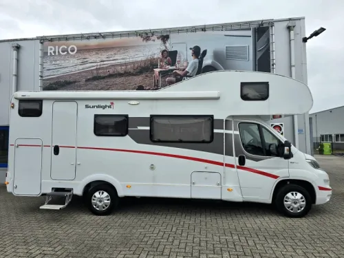 Sunlight A 72 6 belted and sleeping places photo: 1