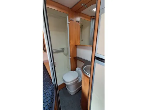 Hymer B654 CL Air suspension / 3500/4000KG photo: 11