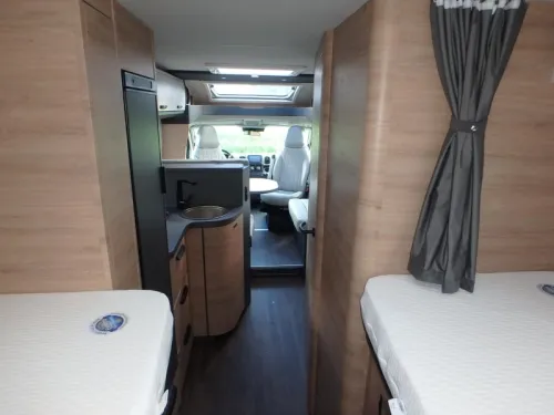 Knaus L!ve Ti Platinum 700 MEG  photo: 22
