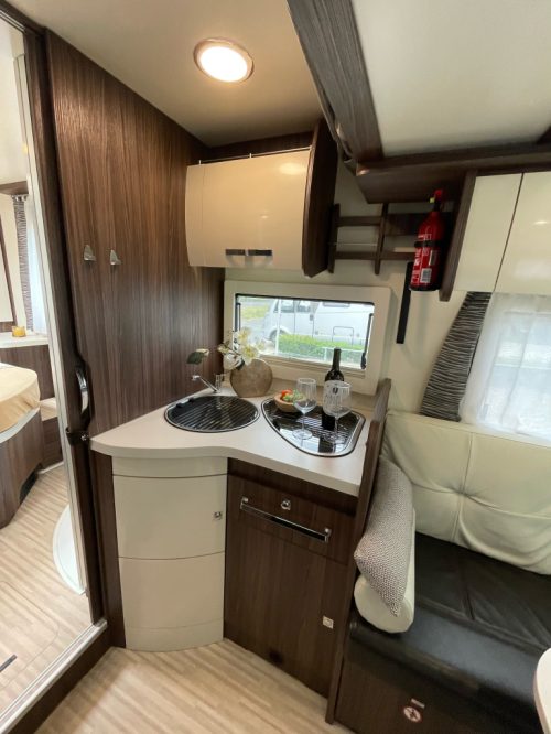 Chausson Cocoon 497 QUEENSBED + HEFBED AUTOMAAT AIRCO CAMERA Foto: 6