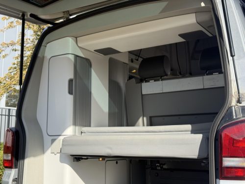 Volkswagen T5 California GP Edition 2014 4X4 180HP photo: 18