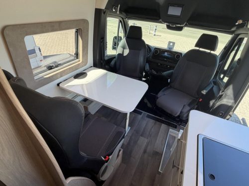 Kabe Travel Master Van 690LB V6 190PK Einzelbetten Solarmodul Anh&auml;ngerkupplung Foto: 10