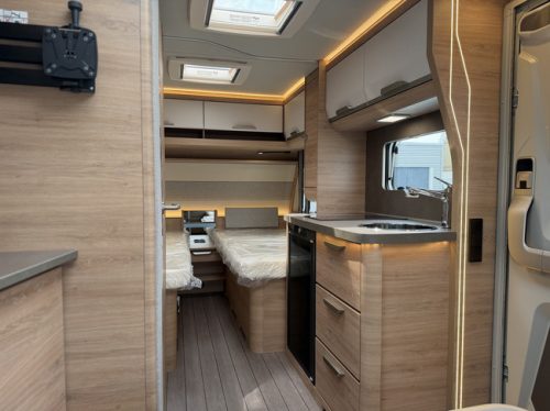 Knaus SUDWIND 460 EU Black Selection Campovolo Grey E-Power / 50% deals photo: 11