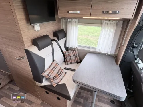 Weinsberg CaraCompact Suite 640 MEG photo: 13