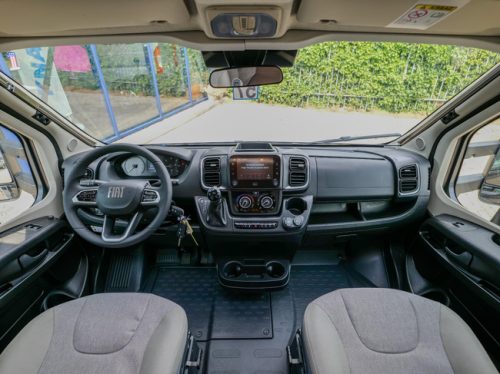 Knaus L!ve Wave Platinum 700 DX AUTOMATIC FACE 2 FACE 2027 photo: 9