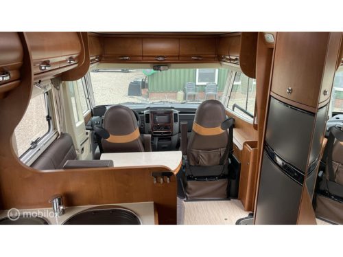RAPIDO 983M Mercedes 190-PS Automatik Festbett und alle erdenklichen Optionen! Foto: 4