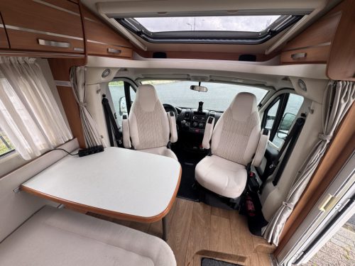 Hymer Exsis-T 588 EX Mit Einzelbetten & Klimaanlage Foto: 2