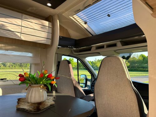 Challenger Semi-integrated 287 GA Ford Transit with Single beds 5 SEAT BELTS photo: 1