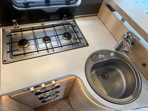 Hymer B-MC T 680 E&P level, Klimaanlage, voll ausgestattet Foto: 14