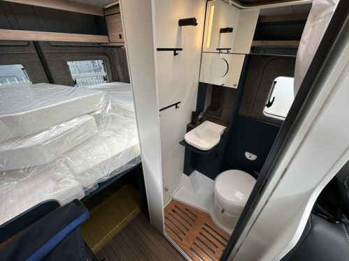 Hymer Eriba 600 -AUTOMATIC-LEATHER-LED-17'' photo: 14